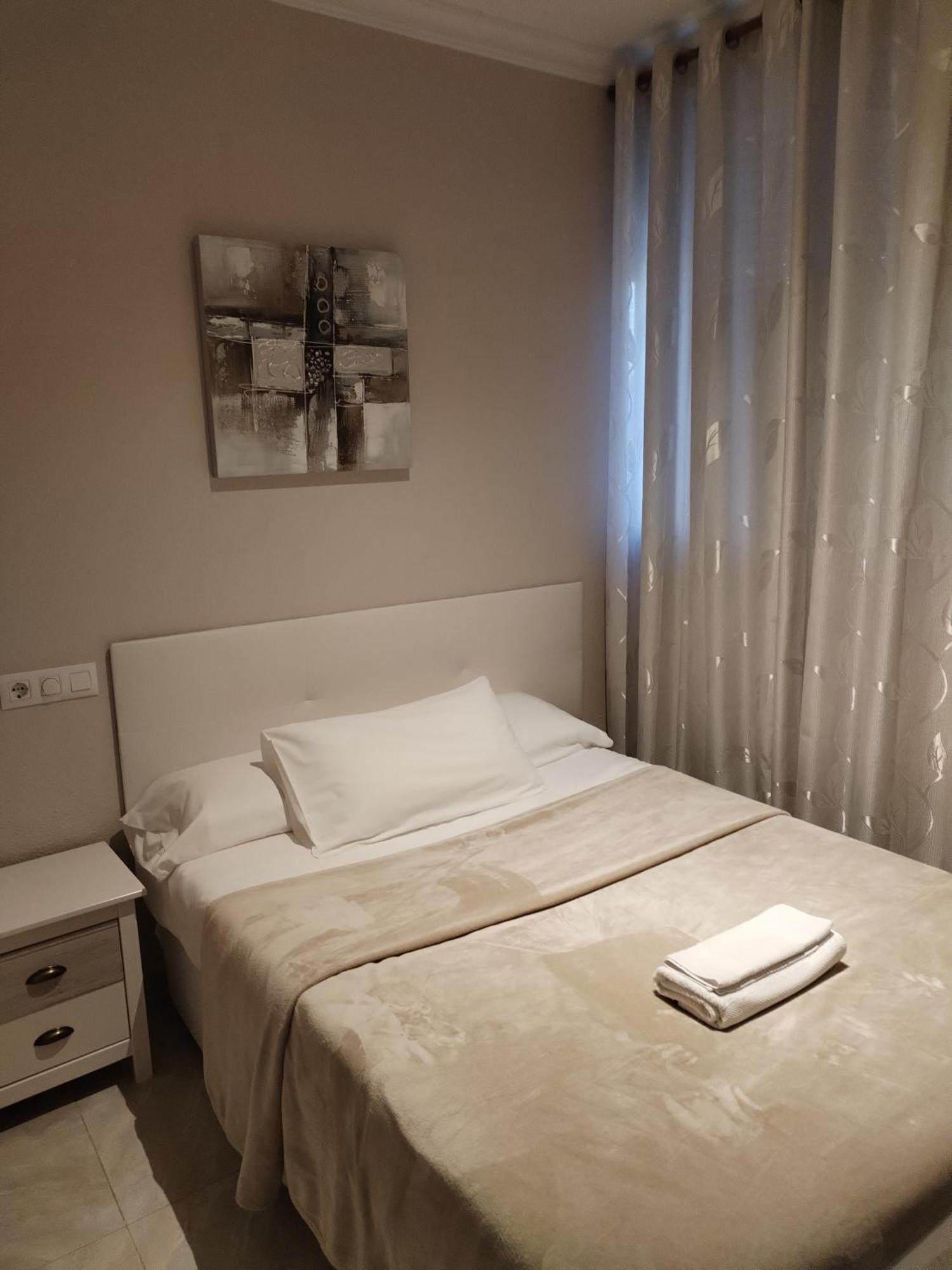 Pension A&E Манісес Екстер'єр фото